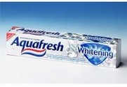 AQUAFRESH 750 ML WHITENING